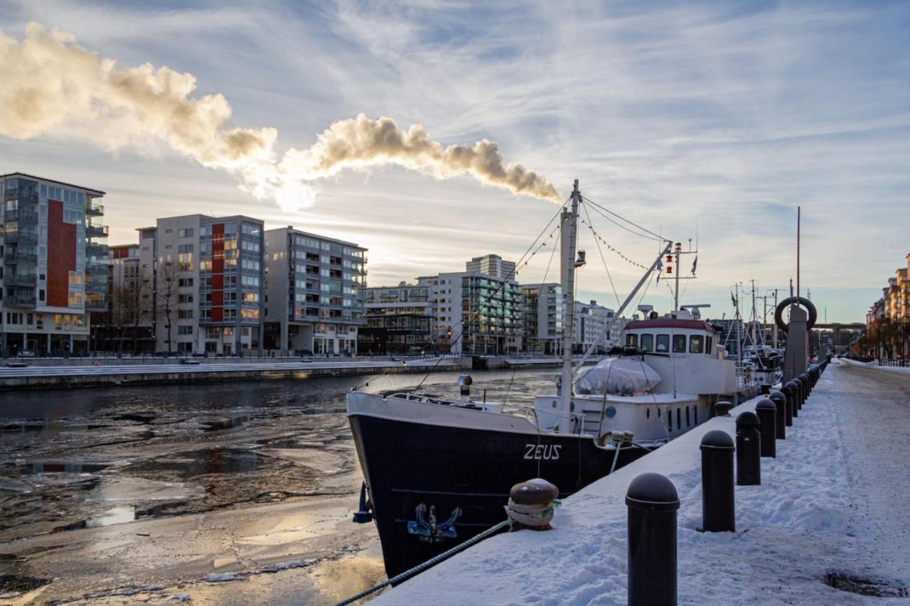 Cheap Stay On Hip Soedermalm - Construction Work Stockholm Buitenkant foto